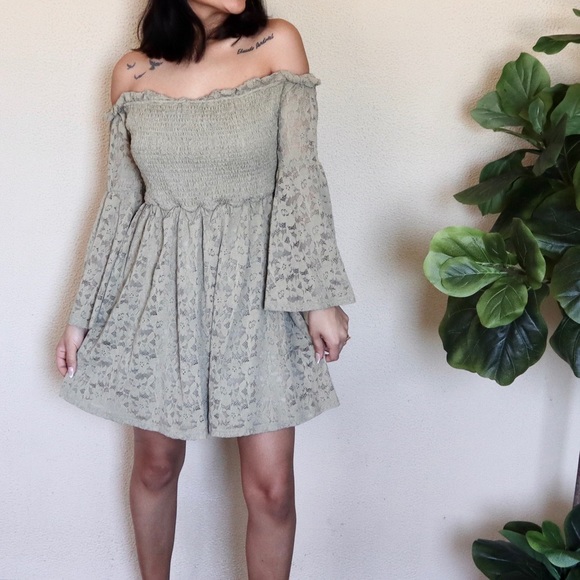 ‼️SALE‼️Floral Lace boho fall dress - Picture 2 of 3